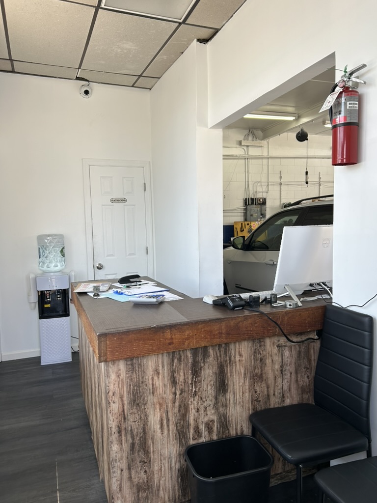 Front desk at A & B Auto Repair Center