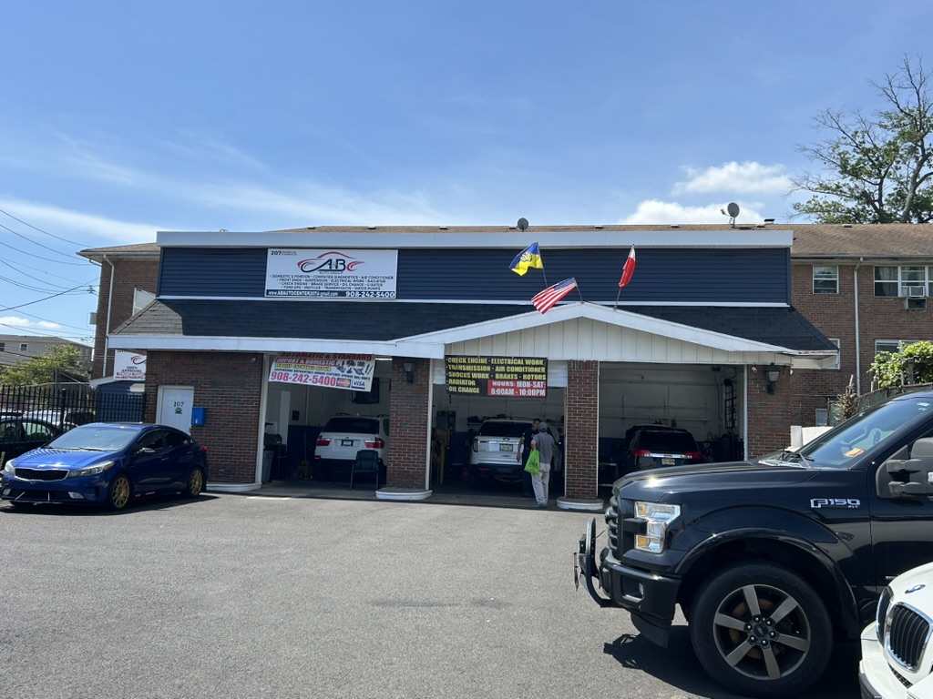 A & B Auto Repair Center shop in Elizabeth, New Jersey